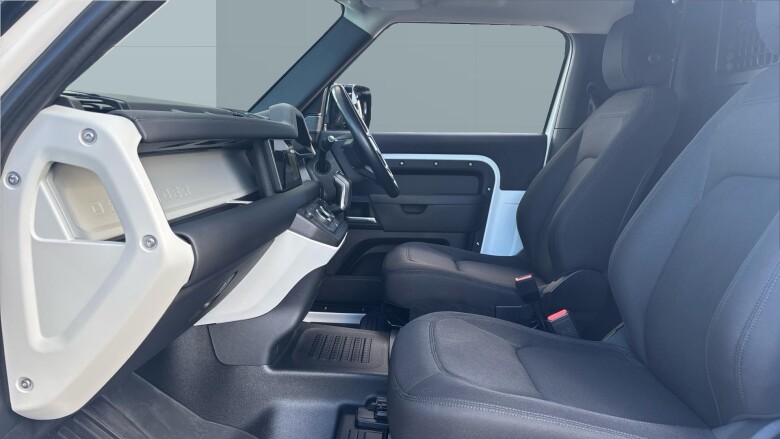 Land Rover Defender 90 Diesel 3.0 D250 Hard Top Auto